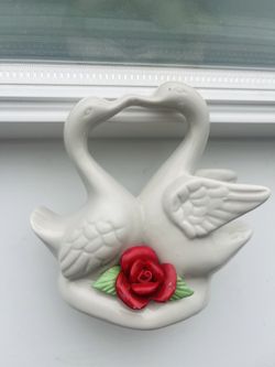 Vintage Swan Ceramic