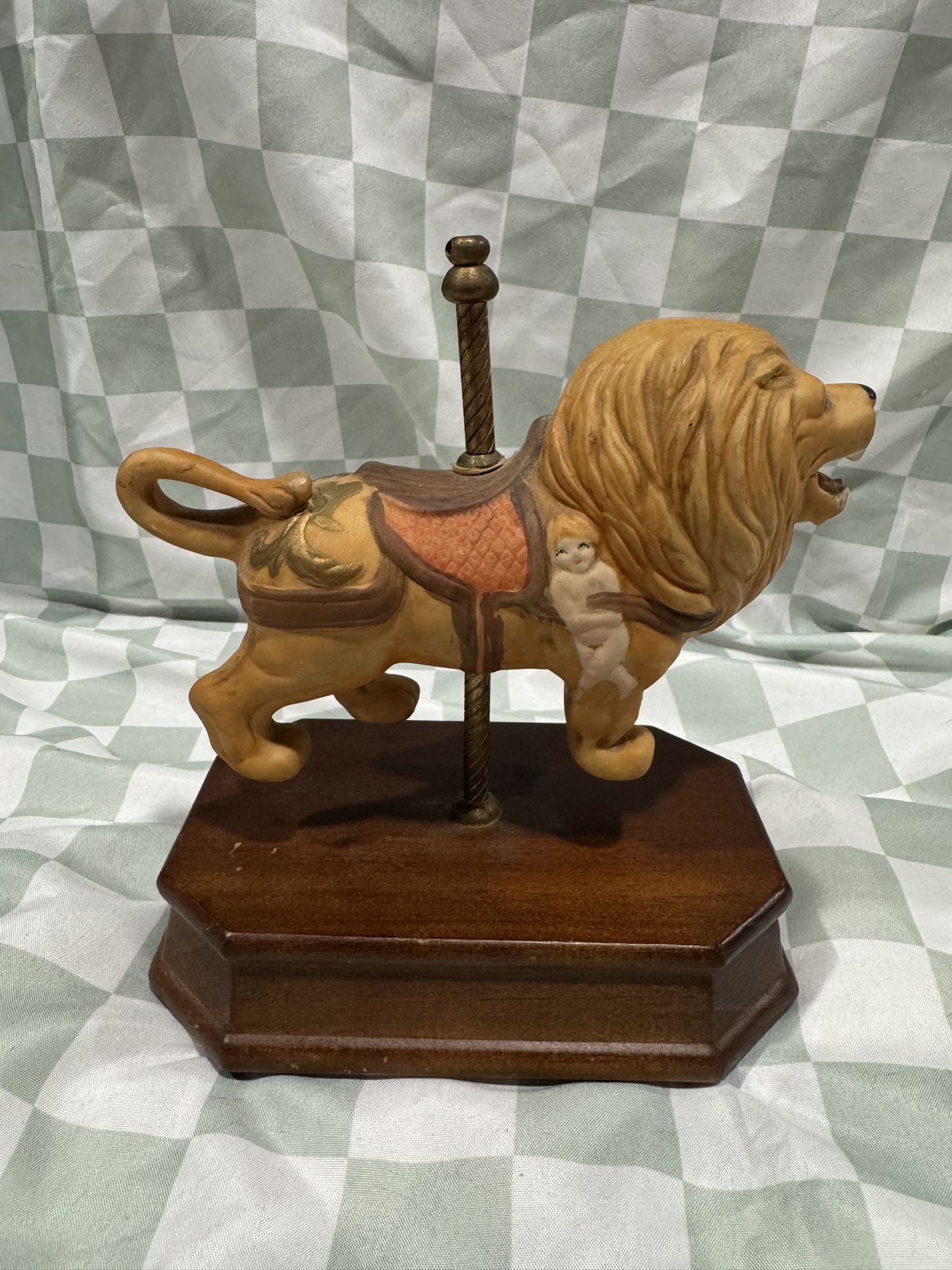 Vintage Lion Carousel Music Box Wooden Base Japan
