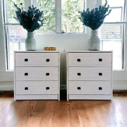 Set pair Of 2 Nightstands End Tables 