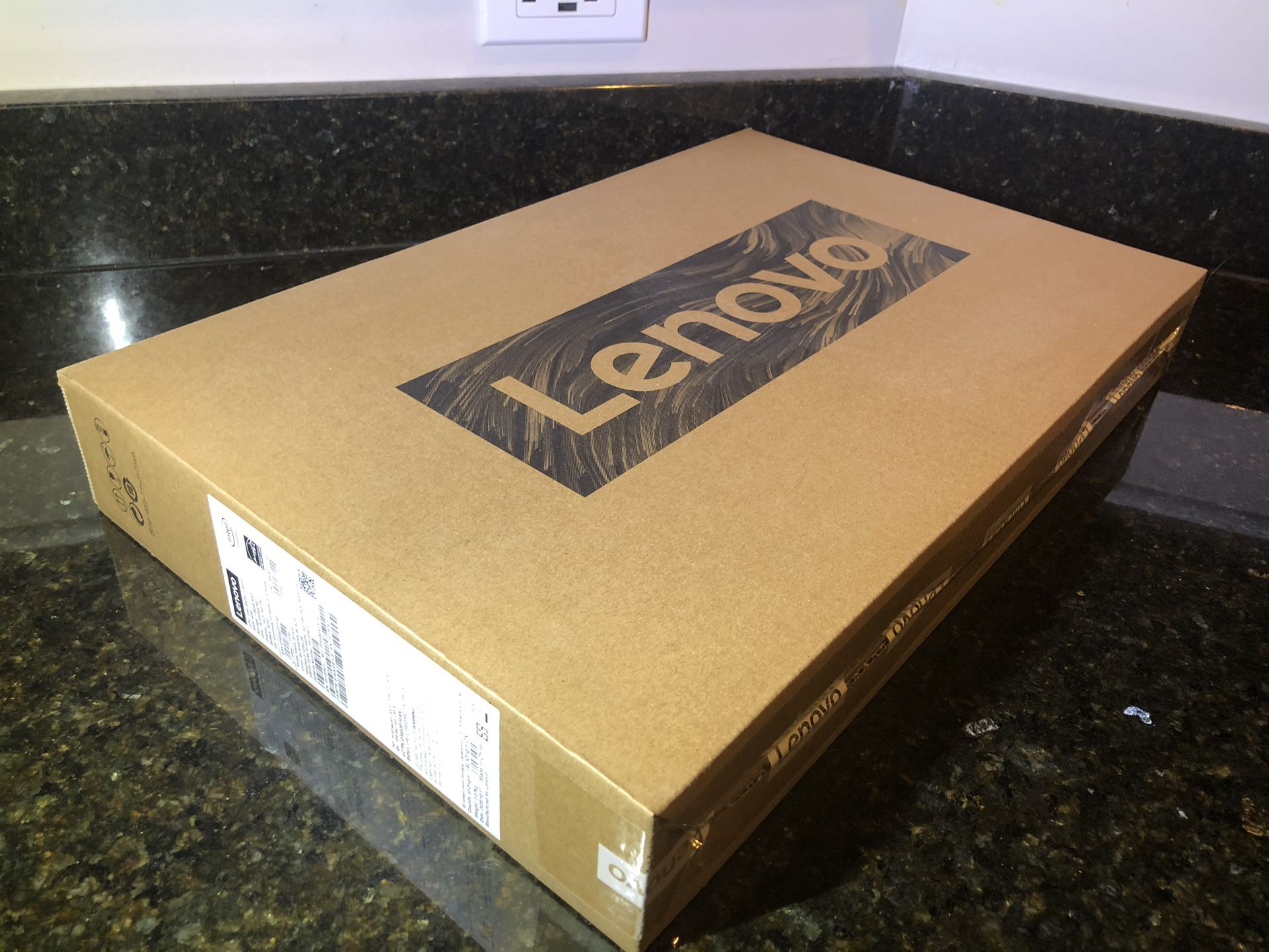 Lenovo IdeaPad 3 Laptop  *Windows 10 & SSD * *Brand New Sealed In Box**