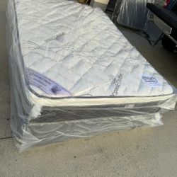 Full Size Mattress Pillow Top
