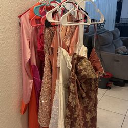 Women’s Dress Bundle Size M