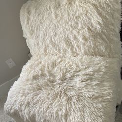 Fuzzy Accent Chair With Clear Legs