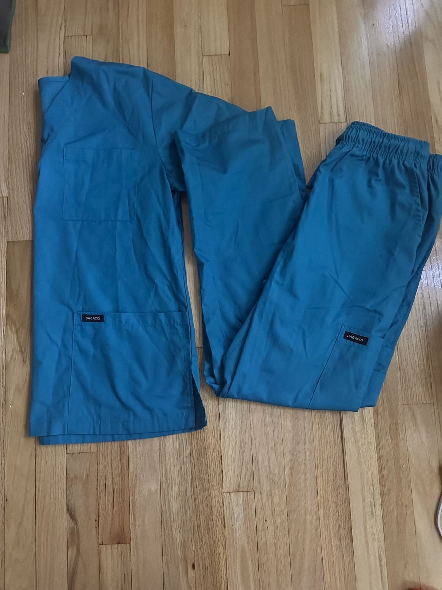 Nursing Scrubs Dagacci