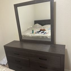 Queen size Bed Mattress Box Springs mirror dresser and Night stand