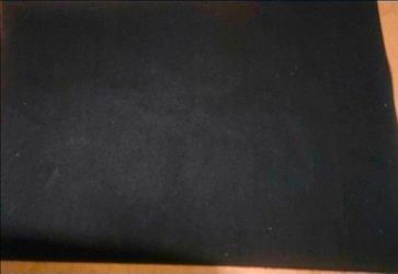 2 Black rugs