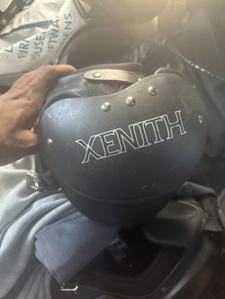 Xenith Youth X Small Shoulder Pads 