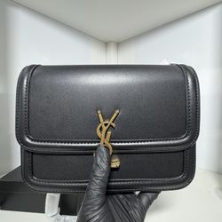 Black Luxury Bag ( Medium)