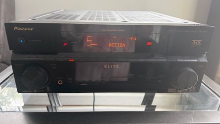 Pioneer Elite VSX-81TXV 7.1 Channel AV Receiver (THX Certified