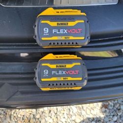 2... DEWALT 20/60V FLEX VOLT BATTERY LIKE NEW