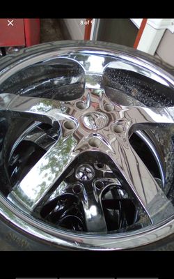4 x 22in chrome rims and tires