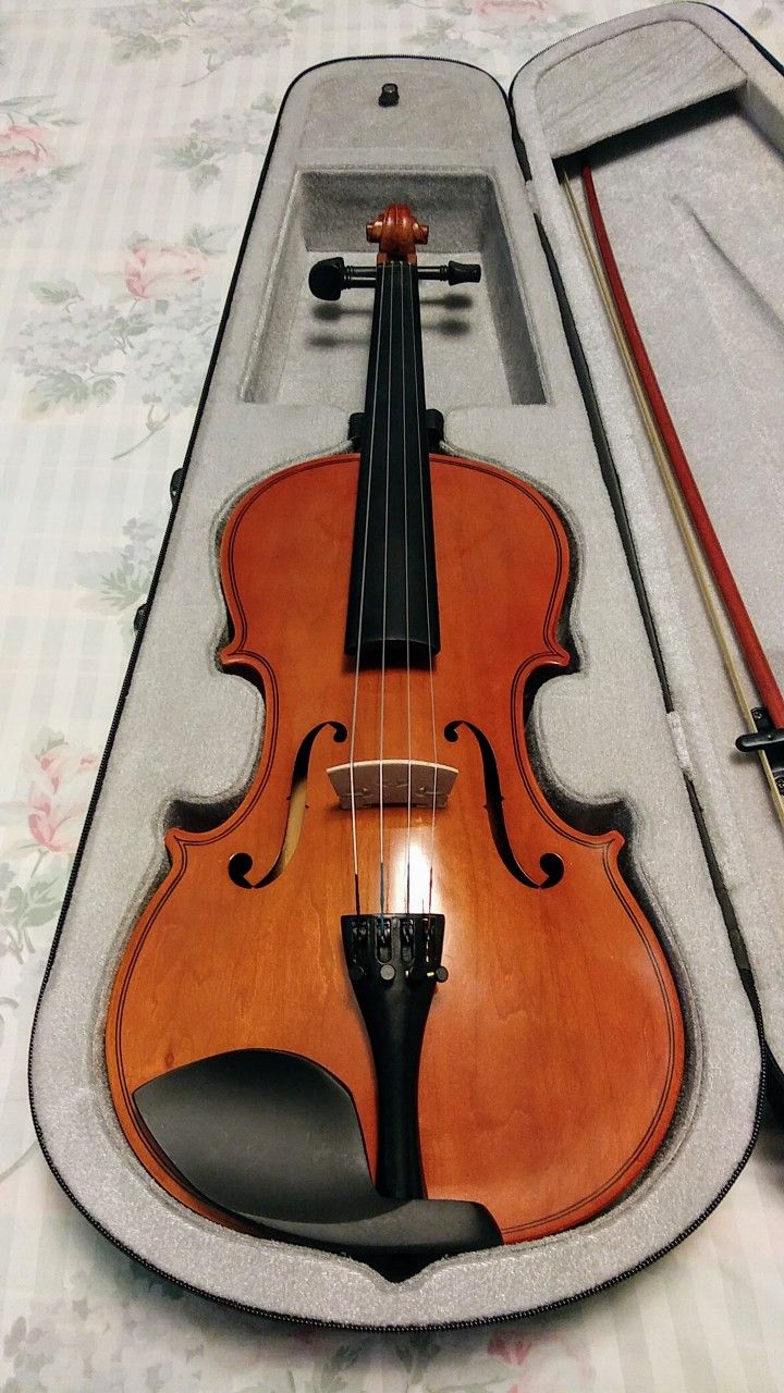 Full Size 16" Viola with Case and Bow