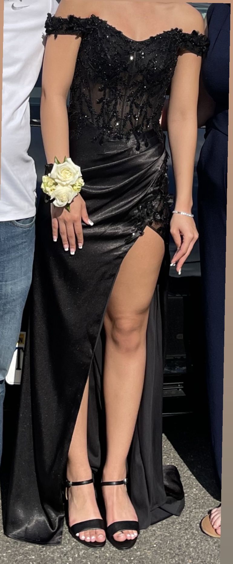 Black prom dress