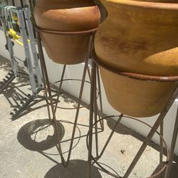 Standing Terra-Cotta Planter Pots