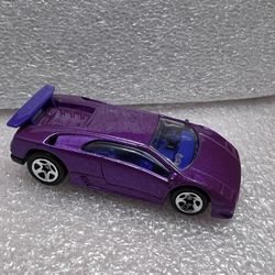 hot wheels 1990 lamborghini 1/64 Purple Excellent Condition Rare