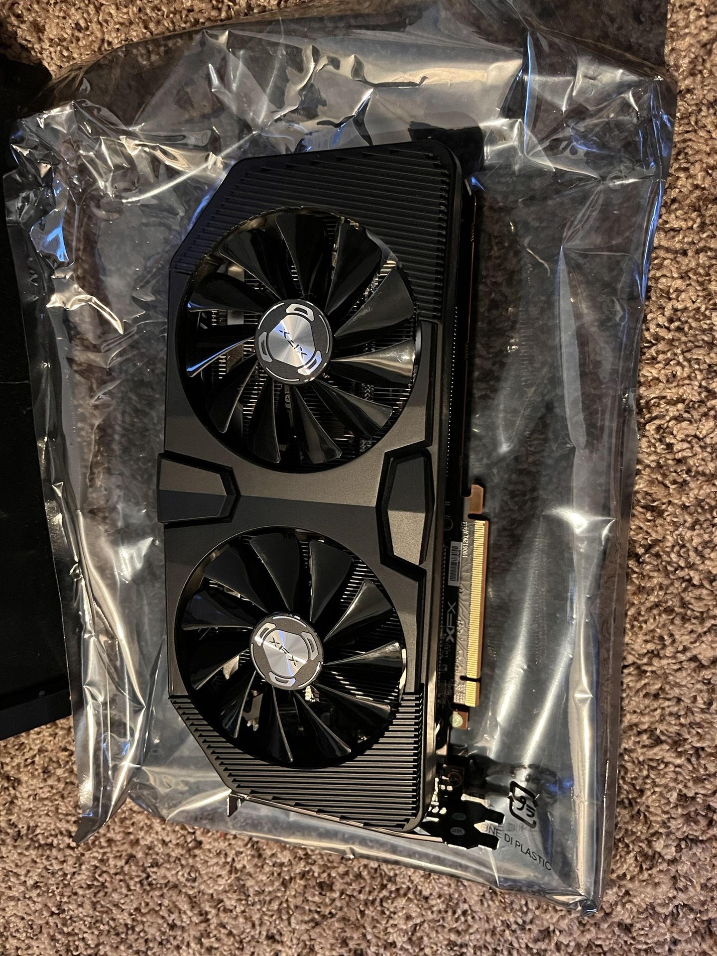 AMD Radeon RX 5700 XT RAW II 8GB GDDR6
