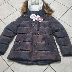 Canada Weather Gear Women's  Parka Puffer Jacket Camo Winter Coat Size ( S )