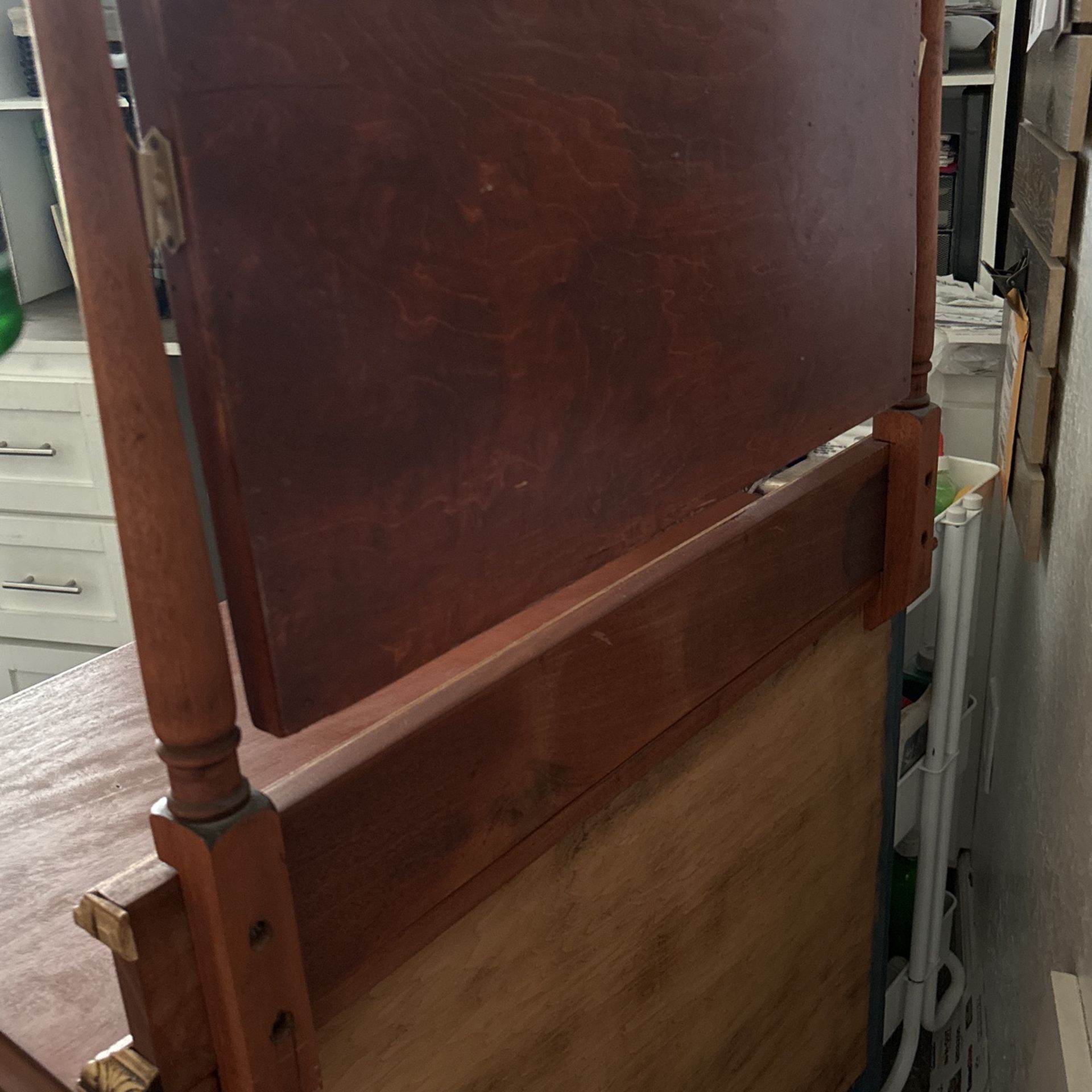 Vintage Antique 3 Drawer Dresser With Swivel Mirror