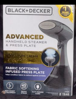 NEW Black+Decker Advanced Handheld Garment Steamer & Press Plate