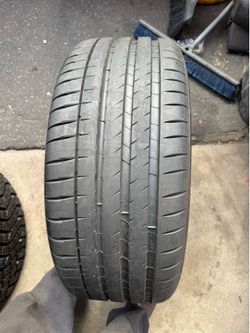 1 tire 255-40-21 Michelin Pilot sport 4S 95% Tread Life for $175 mounted and balanced