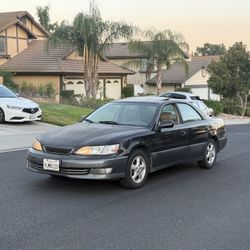 2000 Lexus ES 300