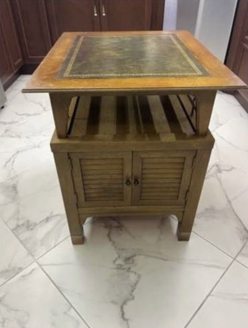 Vintage Mid-Century Modern Wood Cabinet / Side or End Table. Sturdy wood cabinet with louvered doors on the bottom. Probably Walnut (or Teak?). Top de