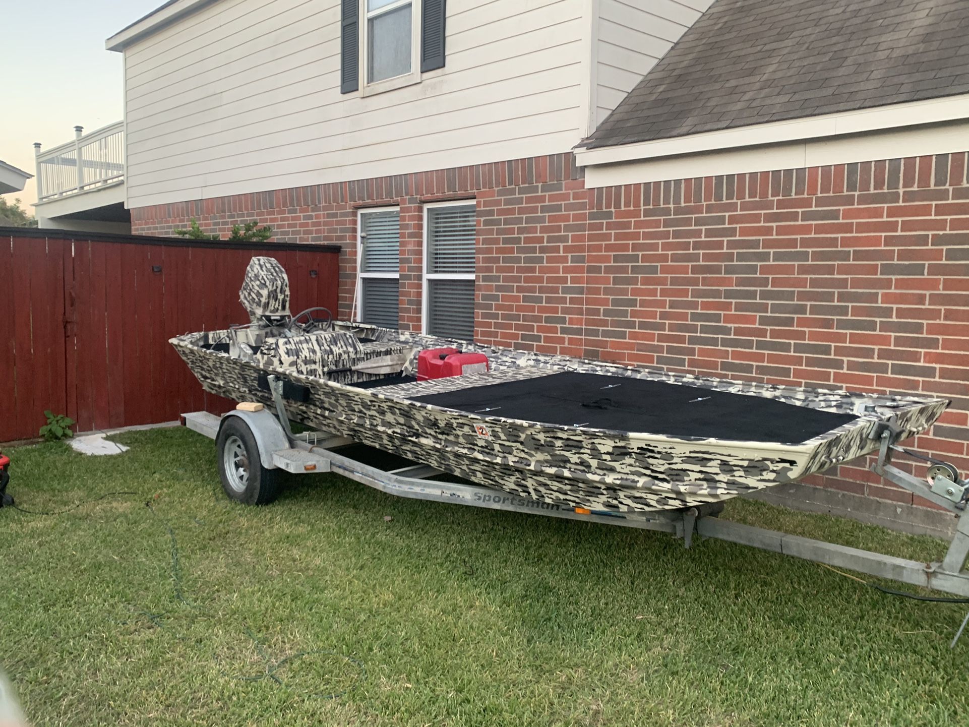 18ft Aluminum Boat