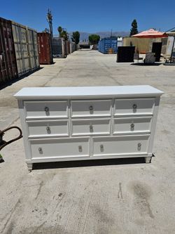 White 8 drawer dresser 67" w 17" d 3ft h