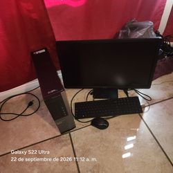Dell Desktop Computer with Monitor and Keyboard