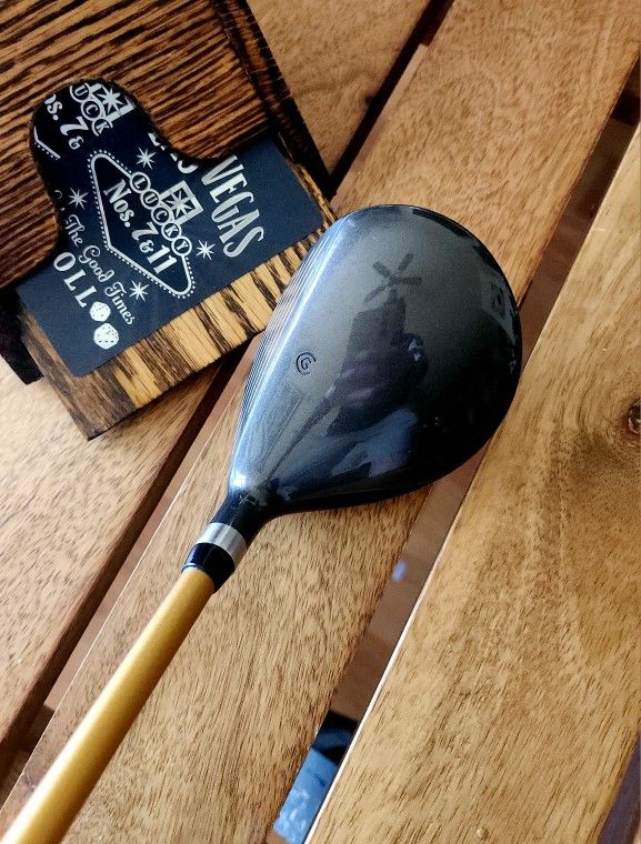 Cleveland⛳️Lancher 9 Wood🔥25 Degree's With Graphite Senior Flex Shaft...🌟