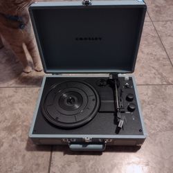 Crosley Record Player (Like New)
