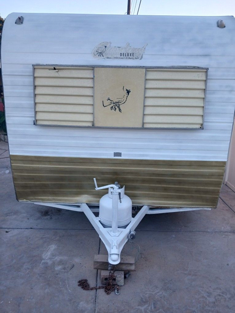 1970 Cardinal 15 Ft Vintage Sleeps 6 Clean