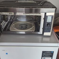 Under counter Microwave 