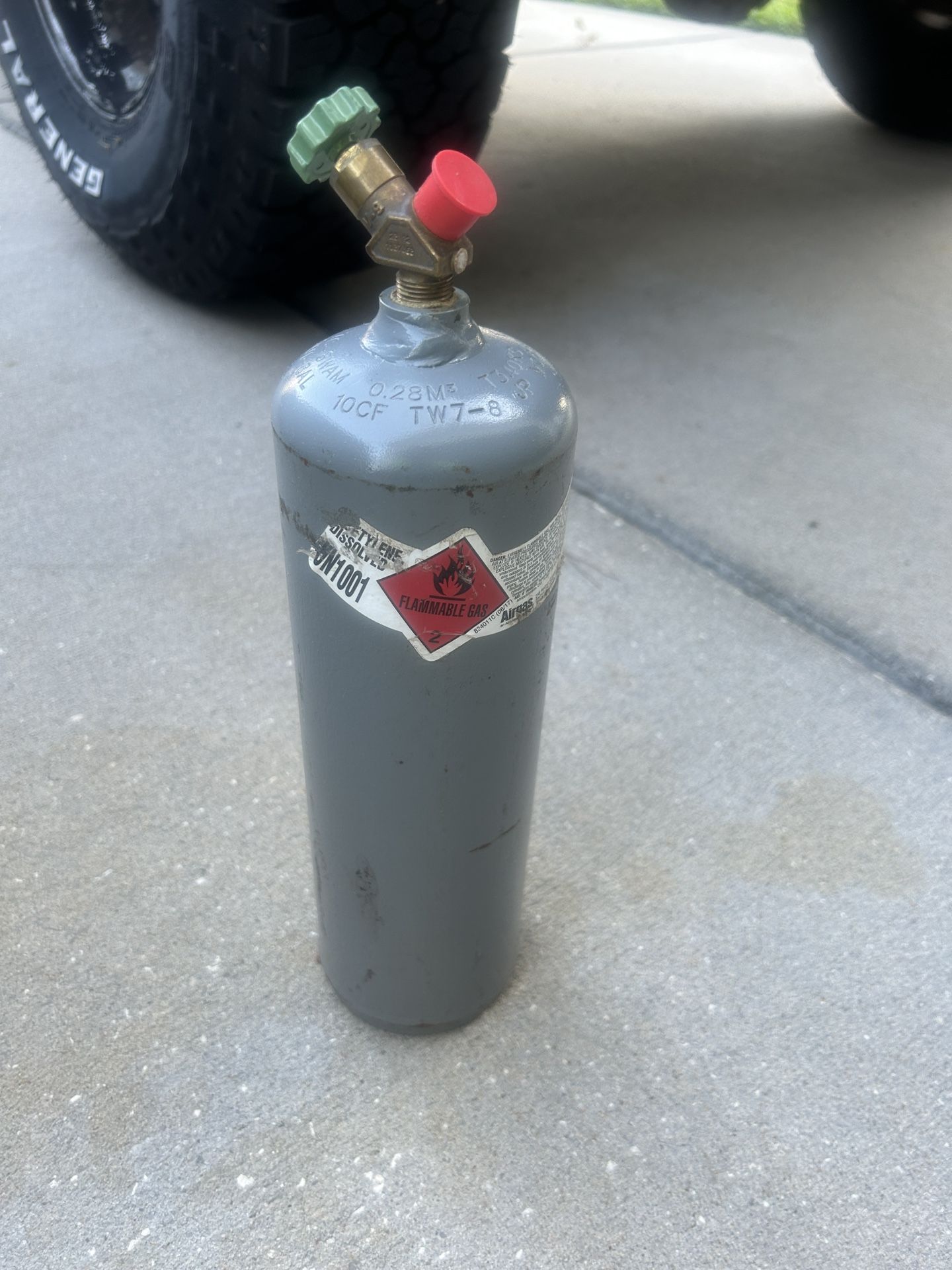 Acetylene Tank