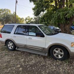 2004 Ford Expedition