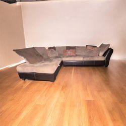 Family Sized Living room Couch 