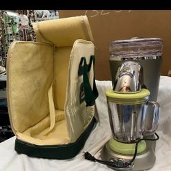 Margaritaville Frozen Concoction Blender And Carrying Bag