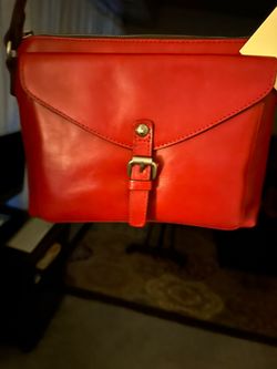 New leather shoulder bag