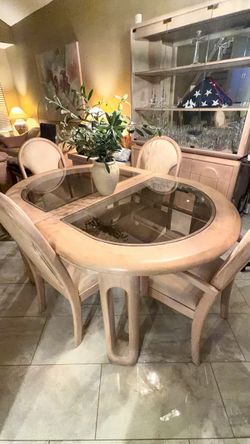 Round Glass Top Dining Table with 4 Chairs