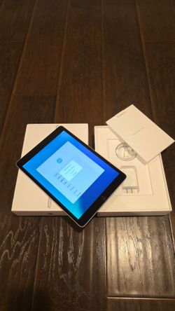 iPad (9th Generation ) Wi-Fi, 64GB, Silver