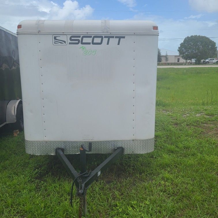 6 X 10 Enclosed Trailer