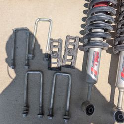 Toyota Stock Lift Kit