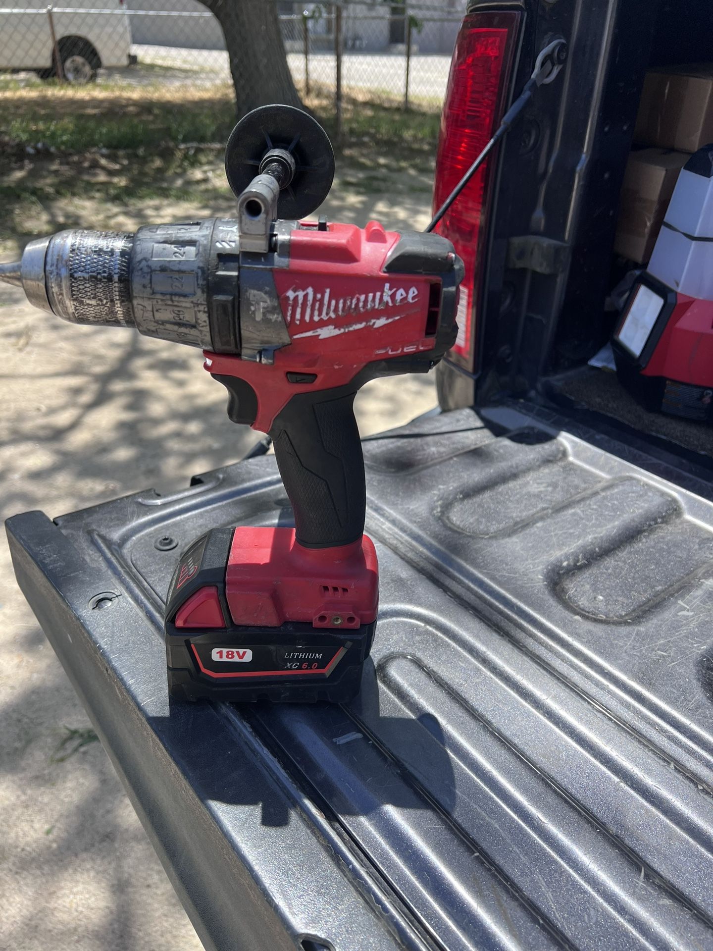 Milwaukee Hammer Drill Wit Battery 