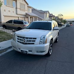 2013 Cadillac Escalade Premium Sport