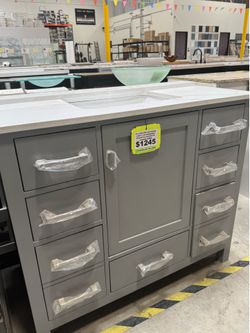 ¡SALE! Vanity 42” backsplash included