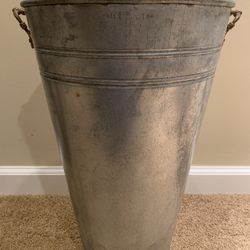 Metal Flower Container 