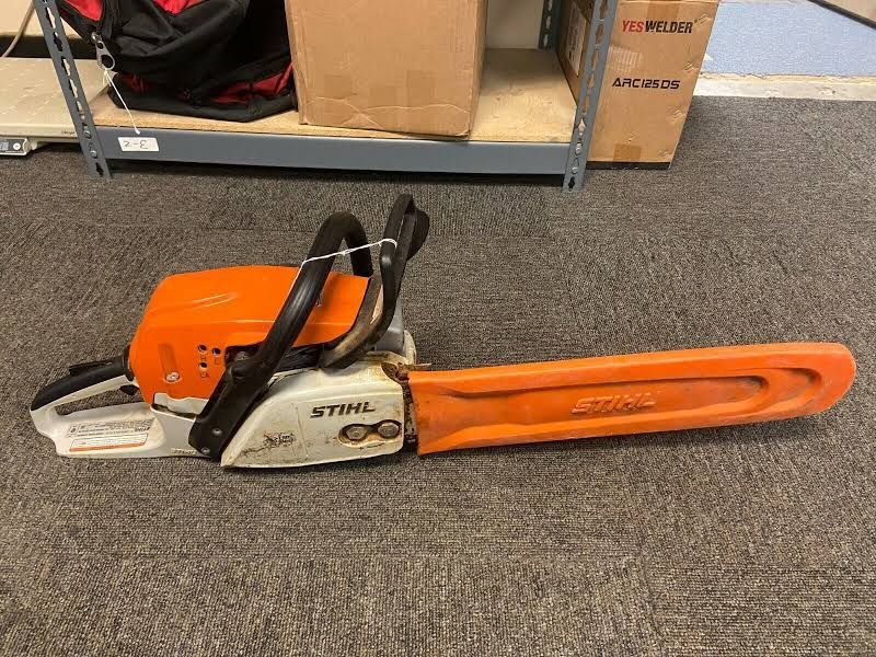 Stihl MS271 FarmBoy Chainsaw for Sale in Vancouver, WA OfferUp