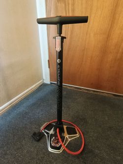 Cyclone Max Floor Bike Pump