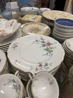 Krautheim Schirnding Bavaria China Set - Retail: $1299