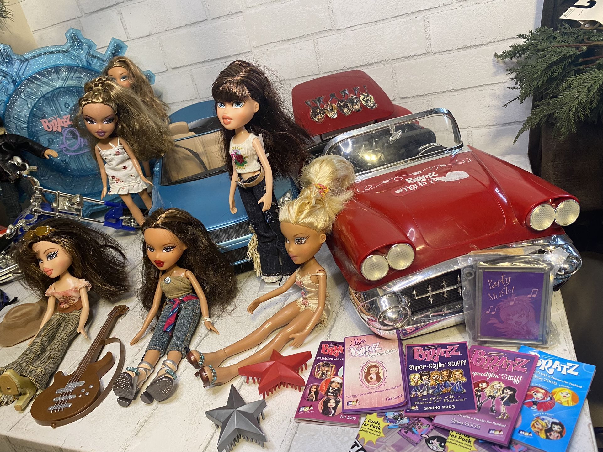 Vintage Bratz Doll Collection Dolls Cars Motorcycle 